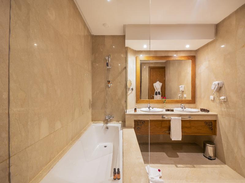 Grand Mogador  Sea View Tanger - Oda