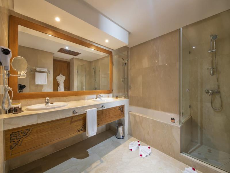 Grand Mogador  Sea View Tanger - Oda