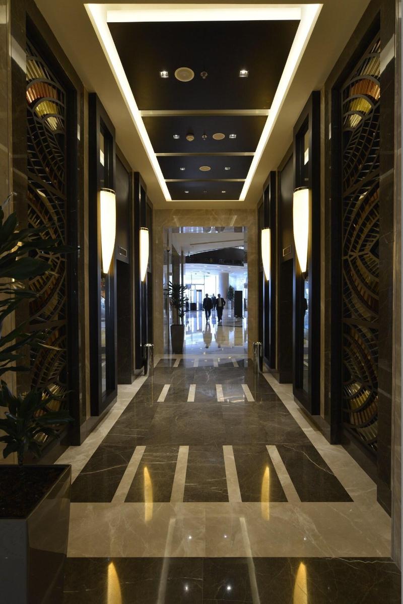 Wyndham Grand Istanbul Europe - Lobi