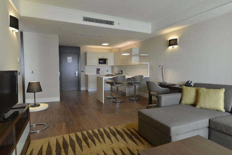 Wyndham Grand Istanbul Europe - Lobi