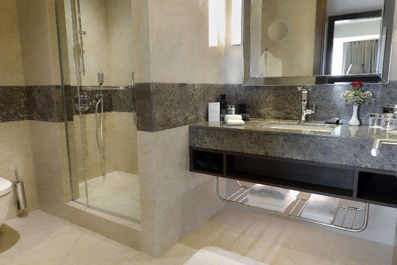 Wyndham Grand Istanbul Europe - Oda