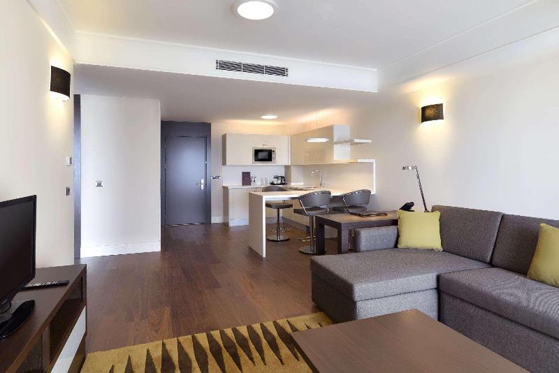 Wyndham Grand Istanbul Europe - Oda