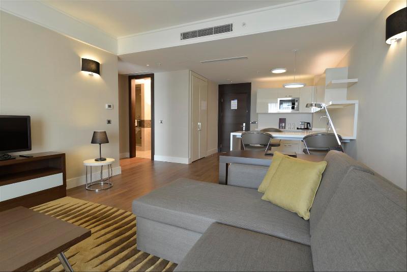 Wyndham Grand Istanbul Europe - Oda