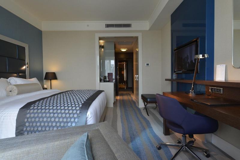 Wyndham Grand Istanbul Europe - Oda