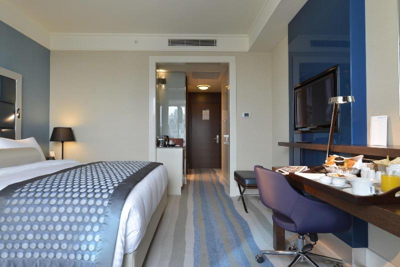 Wyndham Grand Istanbul Europe - Oda