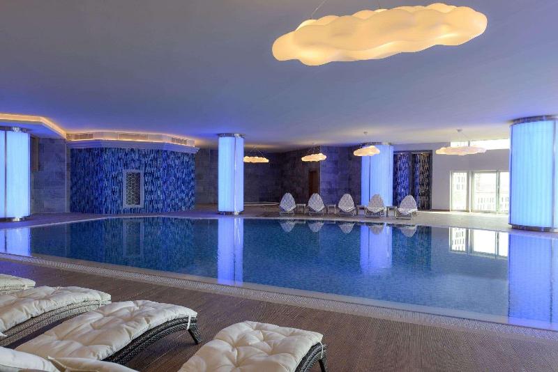 Wyndham Grand Istanbul Europe - Havuz