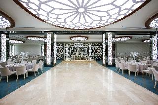 Gold Majesty Hotel
