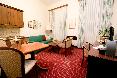 Theaterhotel & Suites Wien oda fotoğrafı