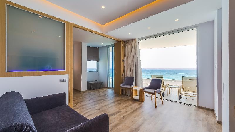 Vrissaki Beach Hotel - Genel