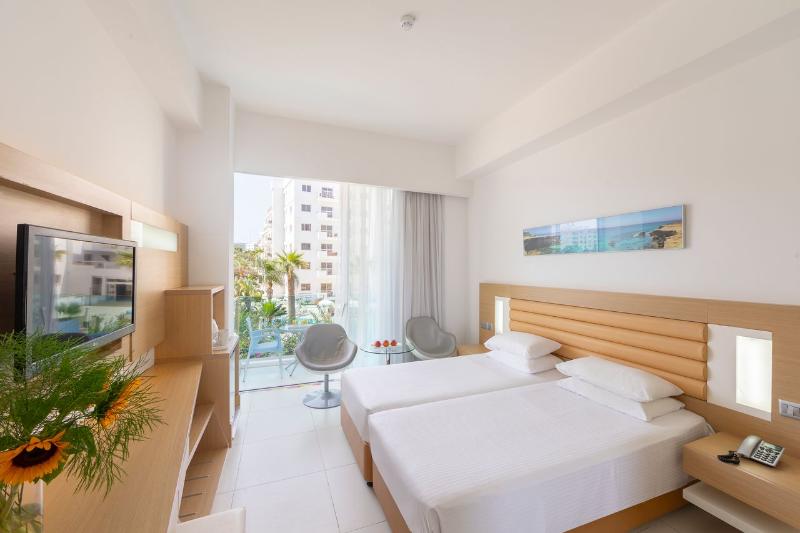 Vrissaki Beach Hotel - Oda