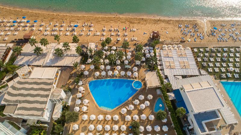 Vrissaki Beach Hotel - Havuz
