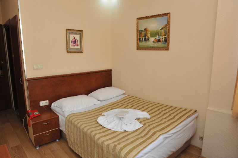 Turvan Hotel - Oda