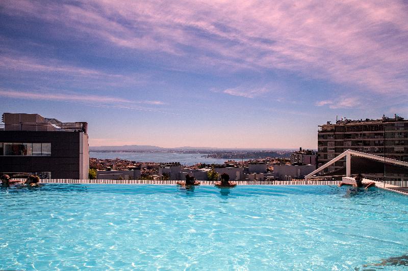Epic SANA Lisboa - Havuz
