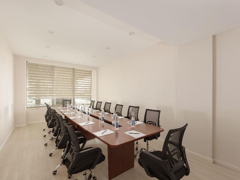 Ramada Plaza Gence - Toplantı