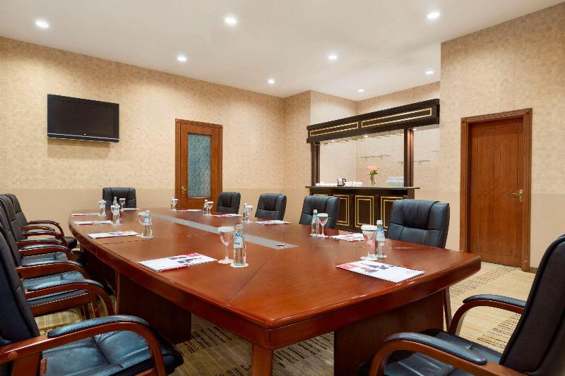 Ramada Plaza Gence - Toplantı