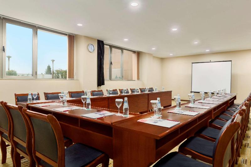 Ramada Plaza Gence - Toplantı