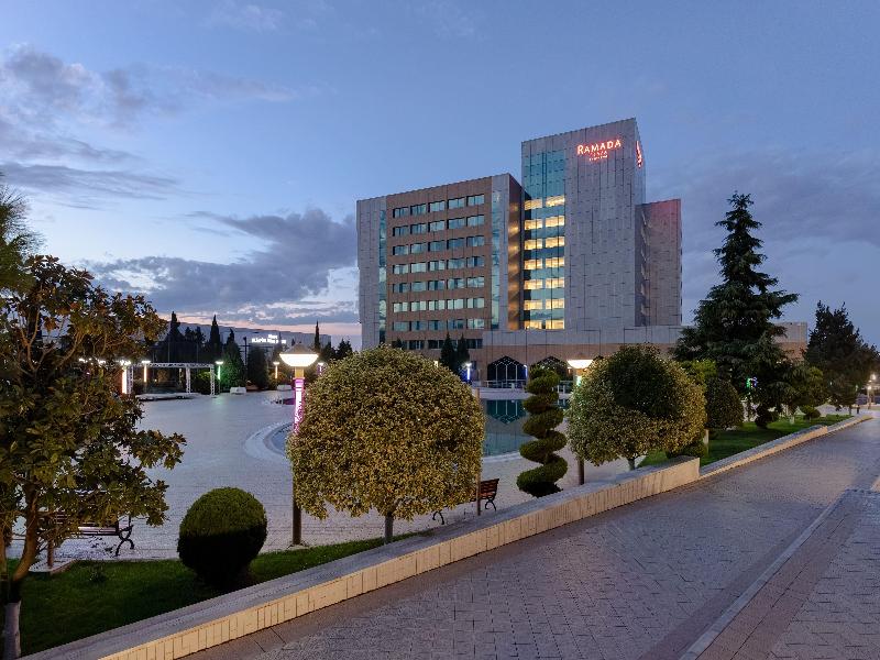 Ramada Plaza Gence - Genel