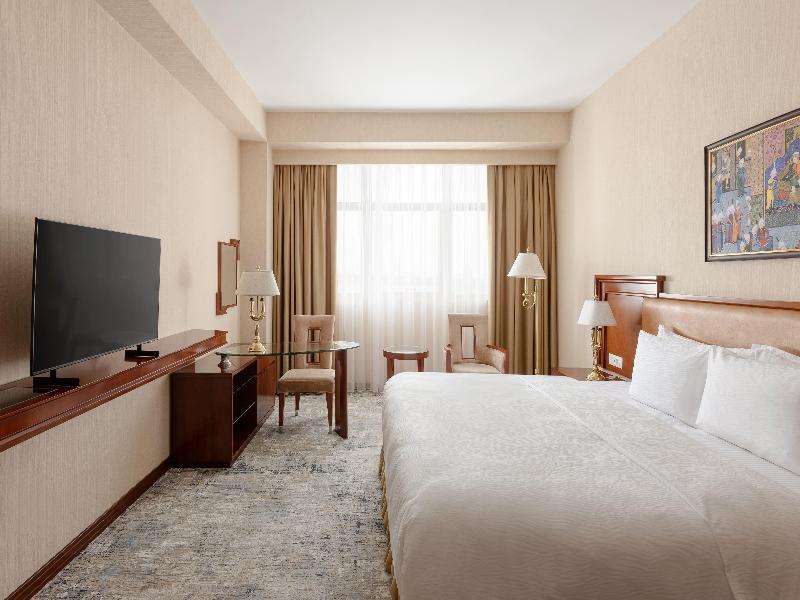 Ramada Plaza Gence - Oda