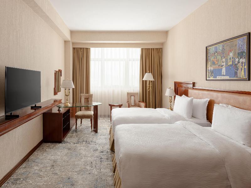 Ramada Plaza Gence - Oda