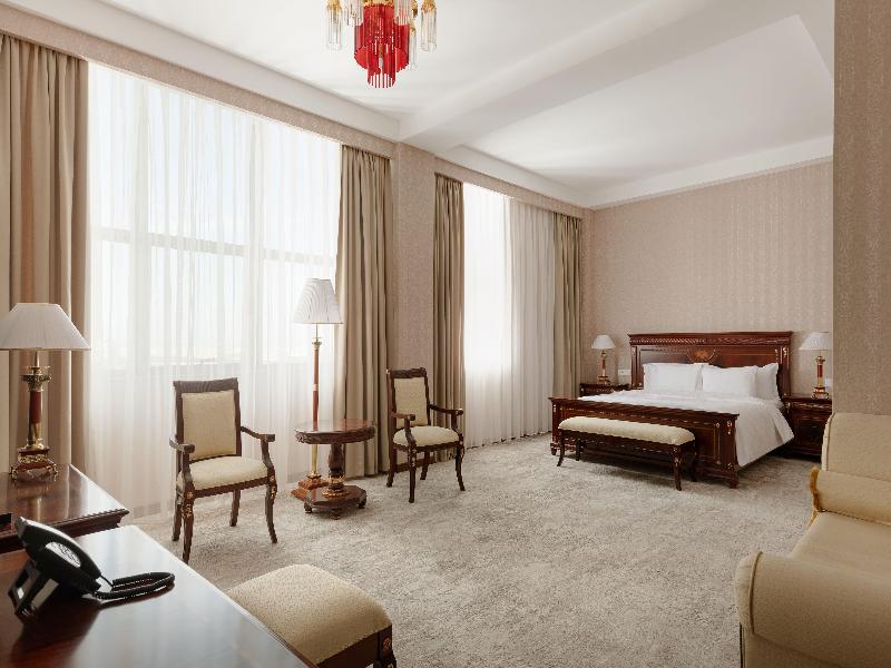 Ramada Plaza Gence - Oda