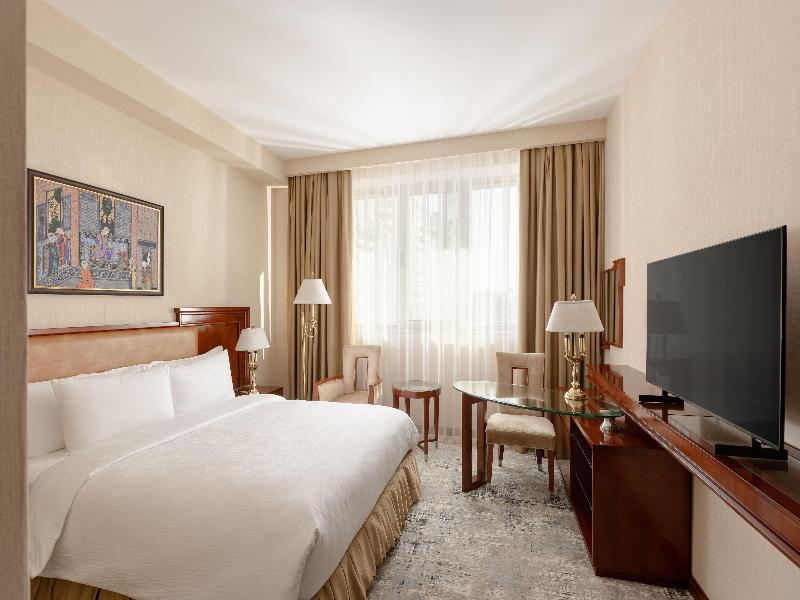 Ramada Plaza Gence - Oda