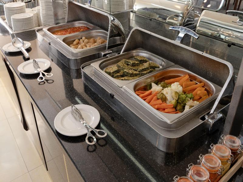 Ramada Plaza Gence - Restoran