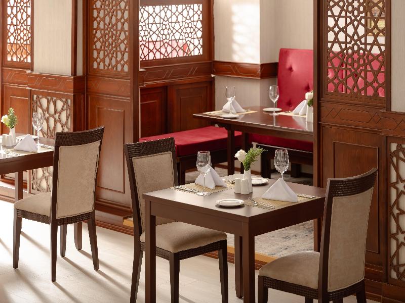Ramada Plaza Gence - Restoran