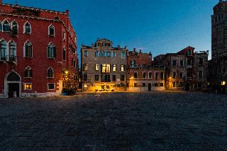 Ca' Sant'Angelo Apartments