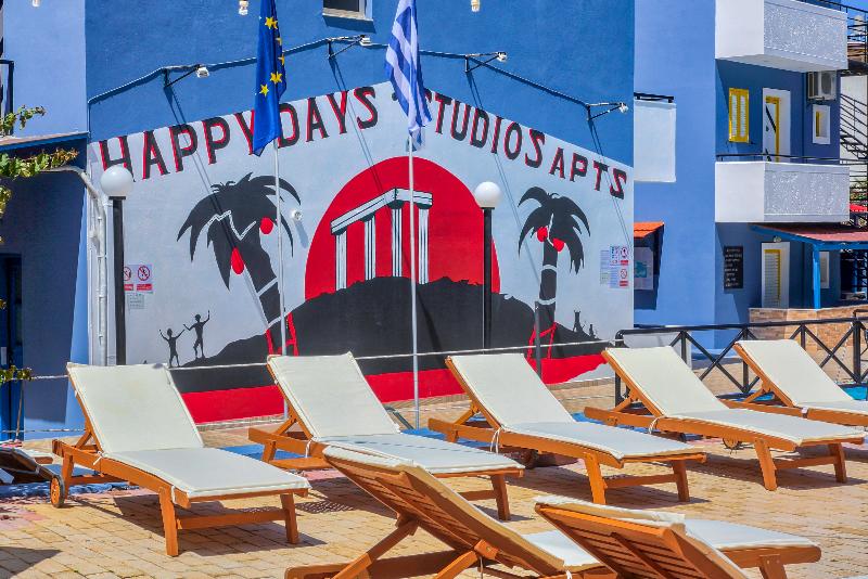 Happy Days Studios - Genel