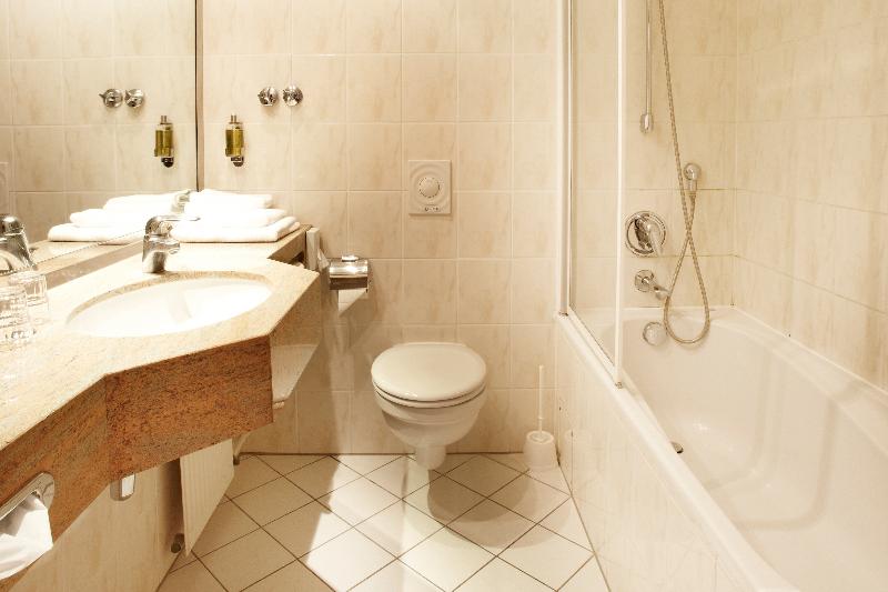 Hotel Danischer Hof Altenholz by Tulip Inn - Oda
