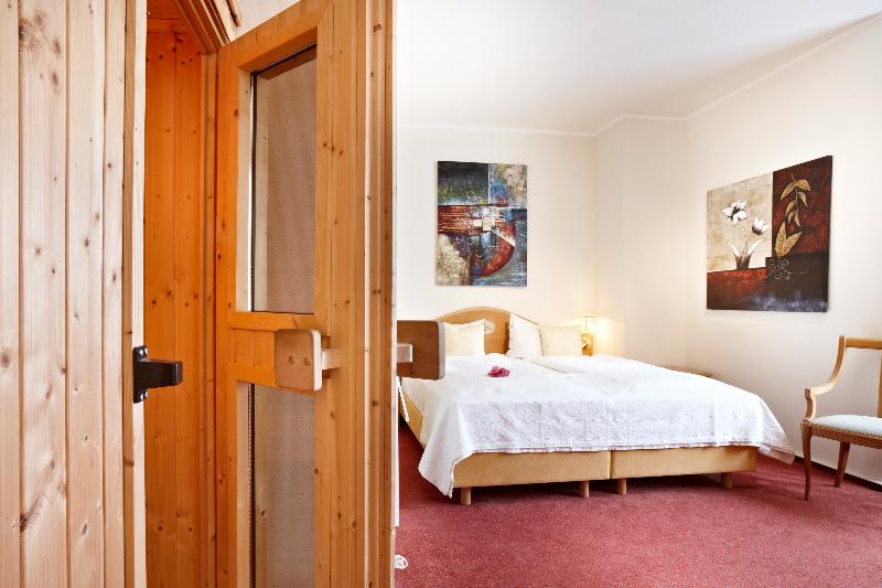 Hotel Danischer Hof Altenholz by Tulip Inn - Oda