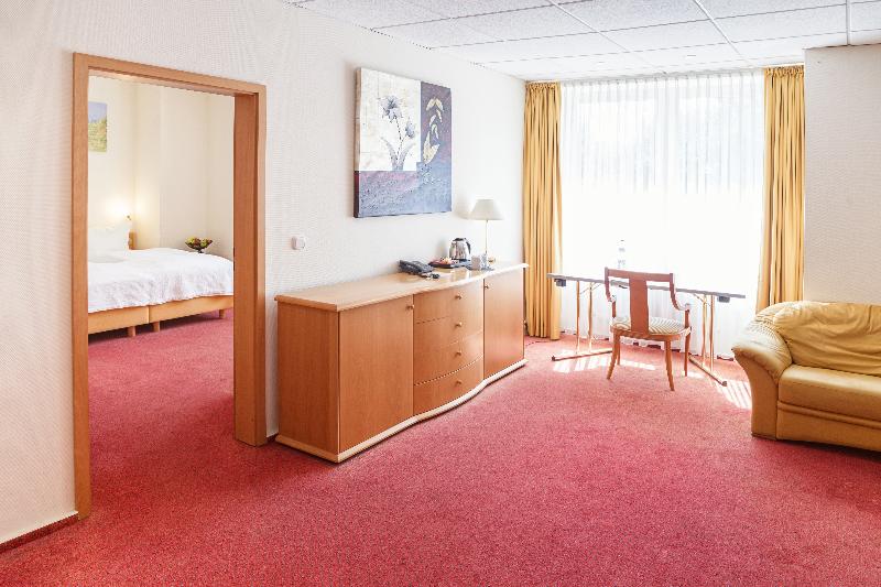 Hotel Danischer Hof Altenholz by Tulip Inn - Oda