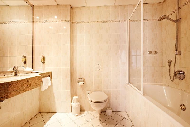 Hotel Danischer Hof Altenholz by Tulip Inn - Oda