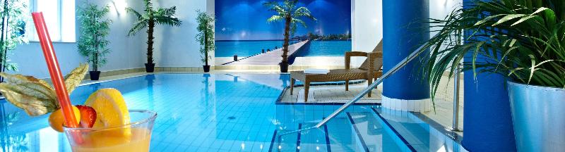 Hotel Danischer Hof Altenholz by Tulip Inn - Havuz