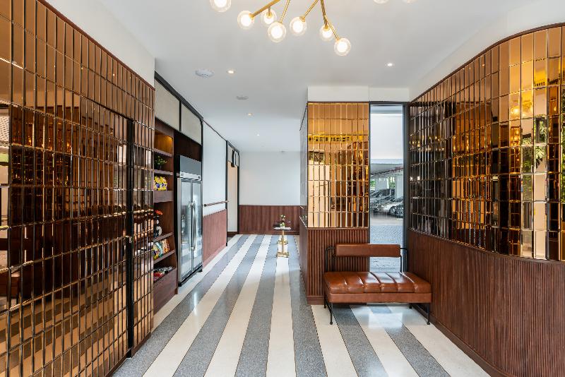Hotel Amber Sukhumvit 85 - Lobi