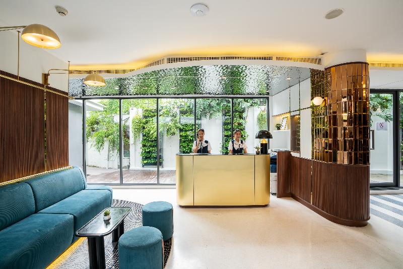 Hotel Amber Sukhumvit 85 - Lobi