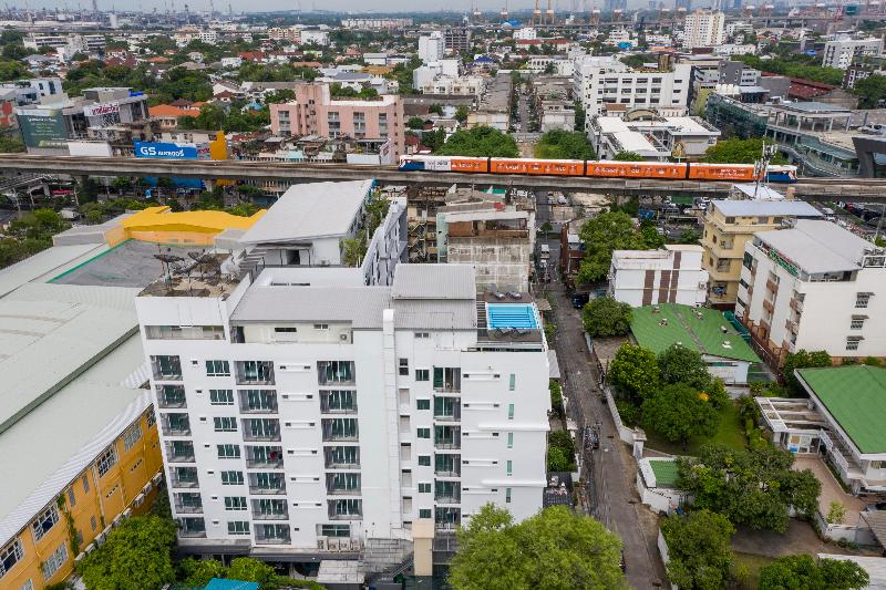 Hotel Amber Sukhumvit 85 - Genel
