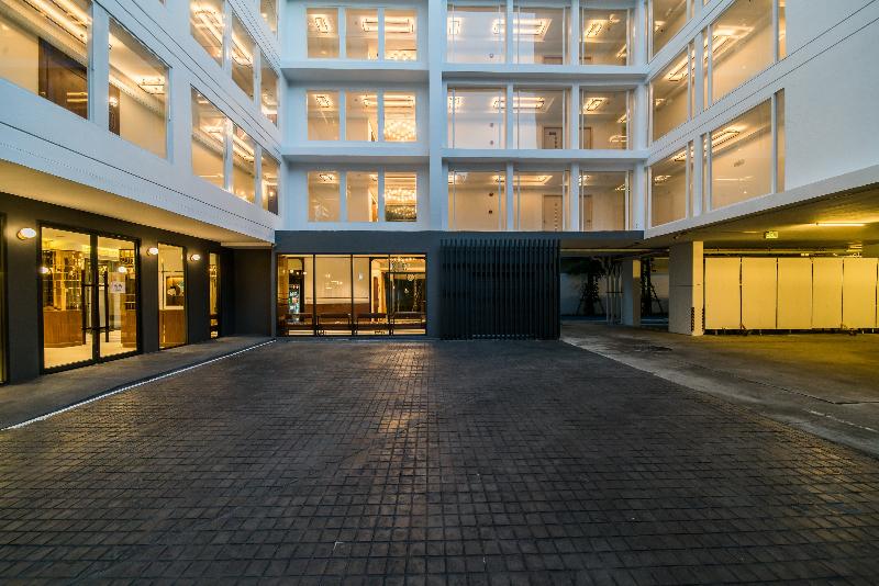 Hotel Amber Sukhumvit 85 - Genel