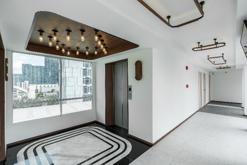 Hotel Amber Sukhumvit 85 - Genel