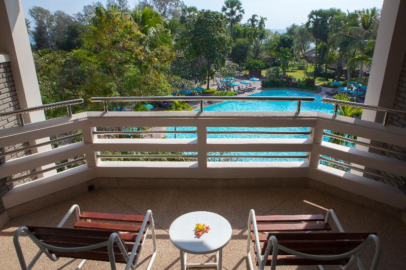 The Regent Cha Am Beach Resort - Teras
