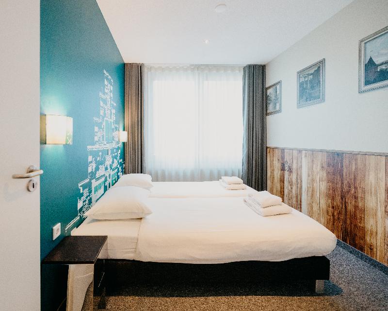 ID Aparthotel - Oda