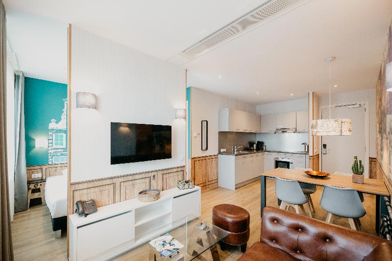 ID Aparthotel - Oda