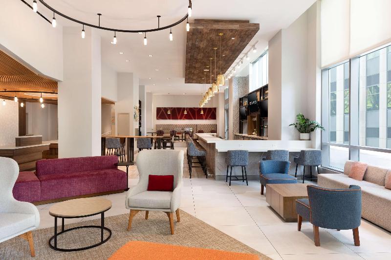 Hilton Garden Inn Long Island City New York - Lobi