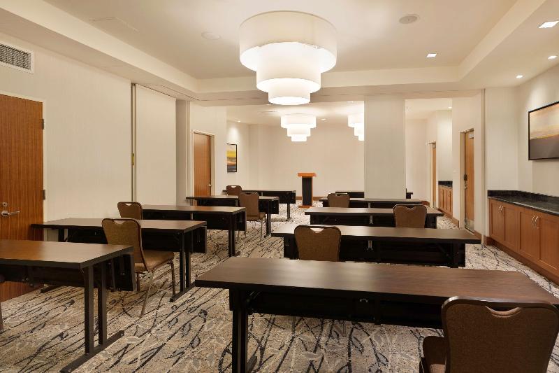 Hilton Garden Inn Long Island City New York - Toplantı