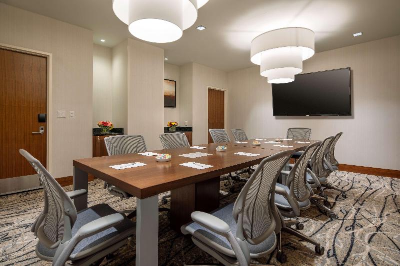 Hilton Garden Inn Long Island City New York - Toplantı
