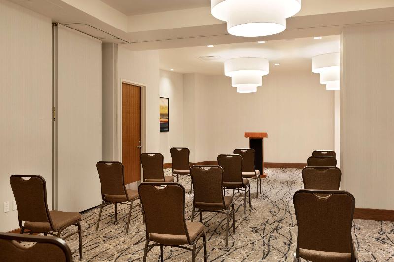 Hilton Garden Inn Long Island City New York - Toplantı