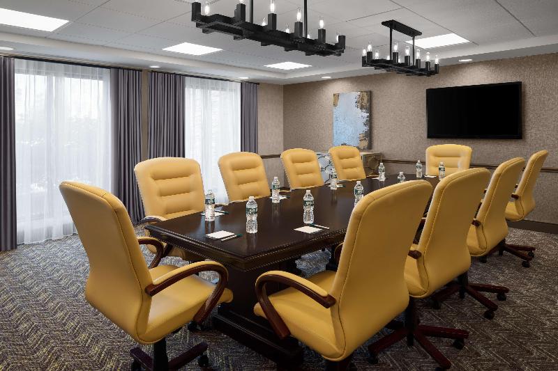 Homewood Suites by Hilton Carle Place - Garden Cit - Toplantı