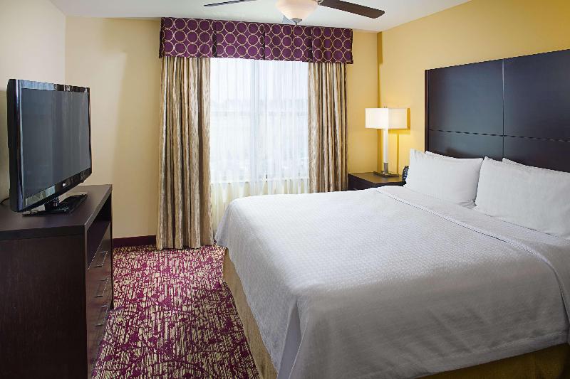 Homewood Suites by Hilton Carle Place - Garden Cit - Oda