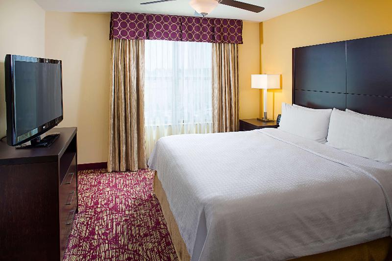 Homewood Suites by Hilton Carle Place - Garden Cit - Oda