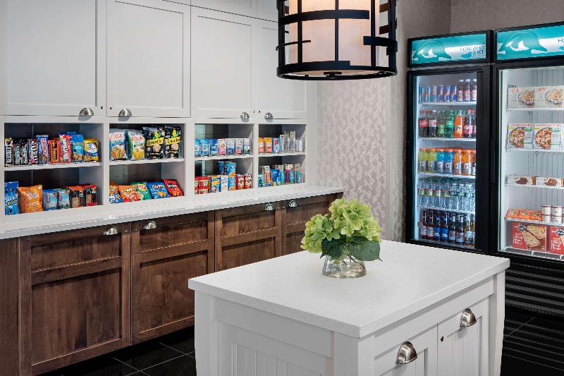 Homewood Suites by Hilton Carle Place - Garden Cit - Restoran